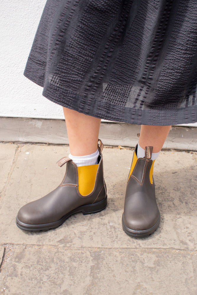 Blundstone 1919 Brown Leather with Mustard Elastic Boots