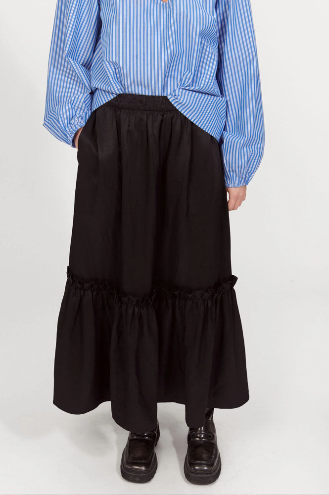 Nué Notes Pretoria Black Skirt